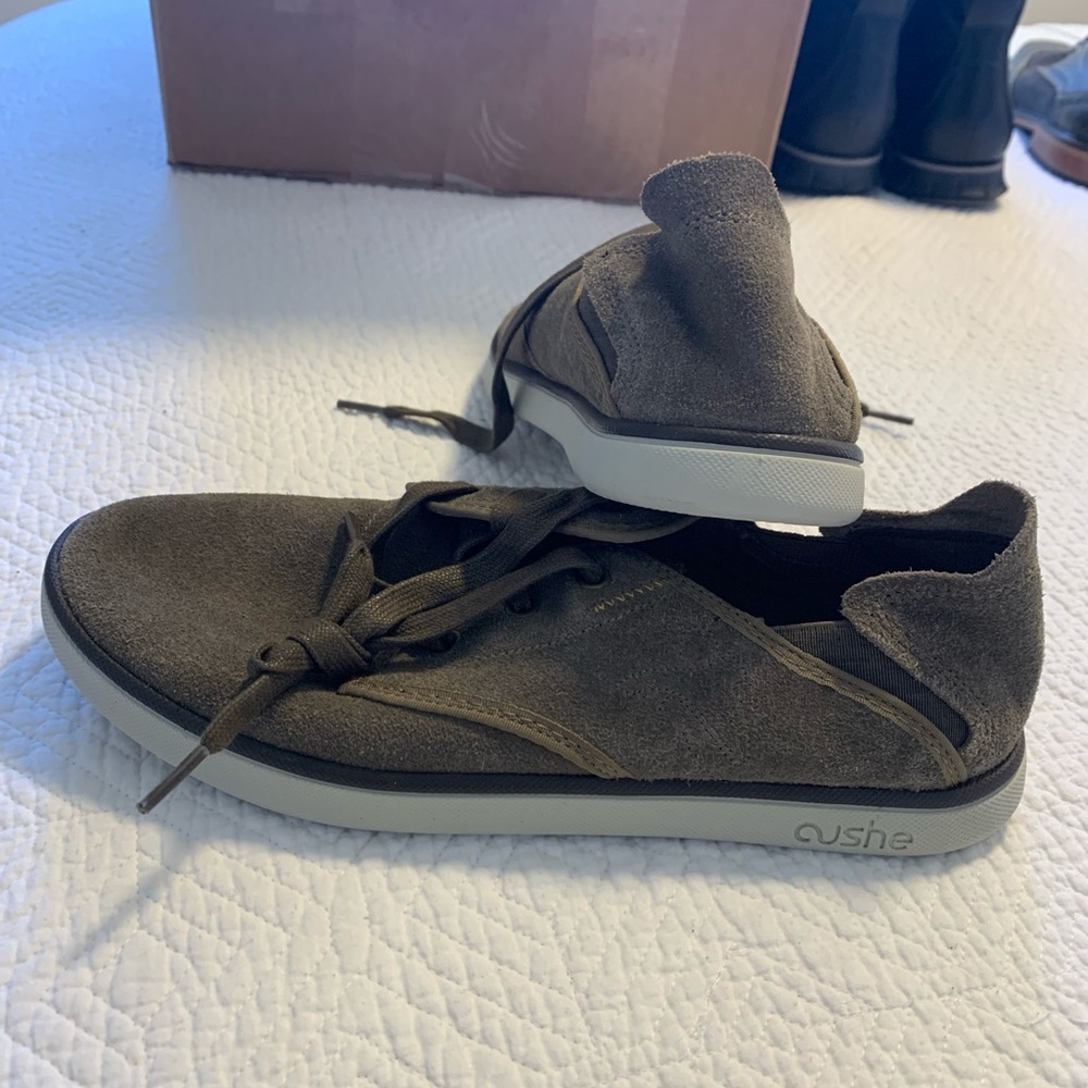 Cushe men’s sneakers